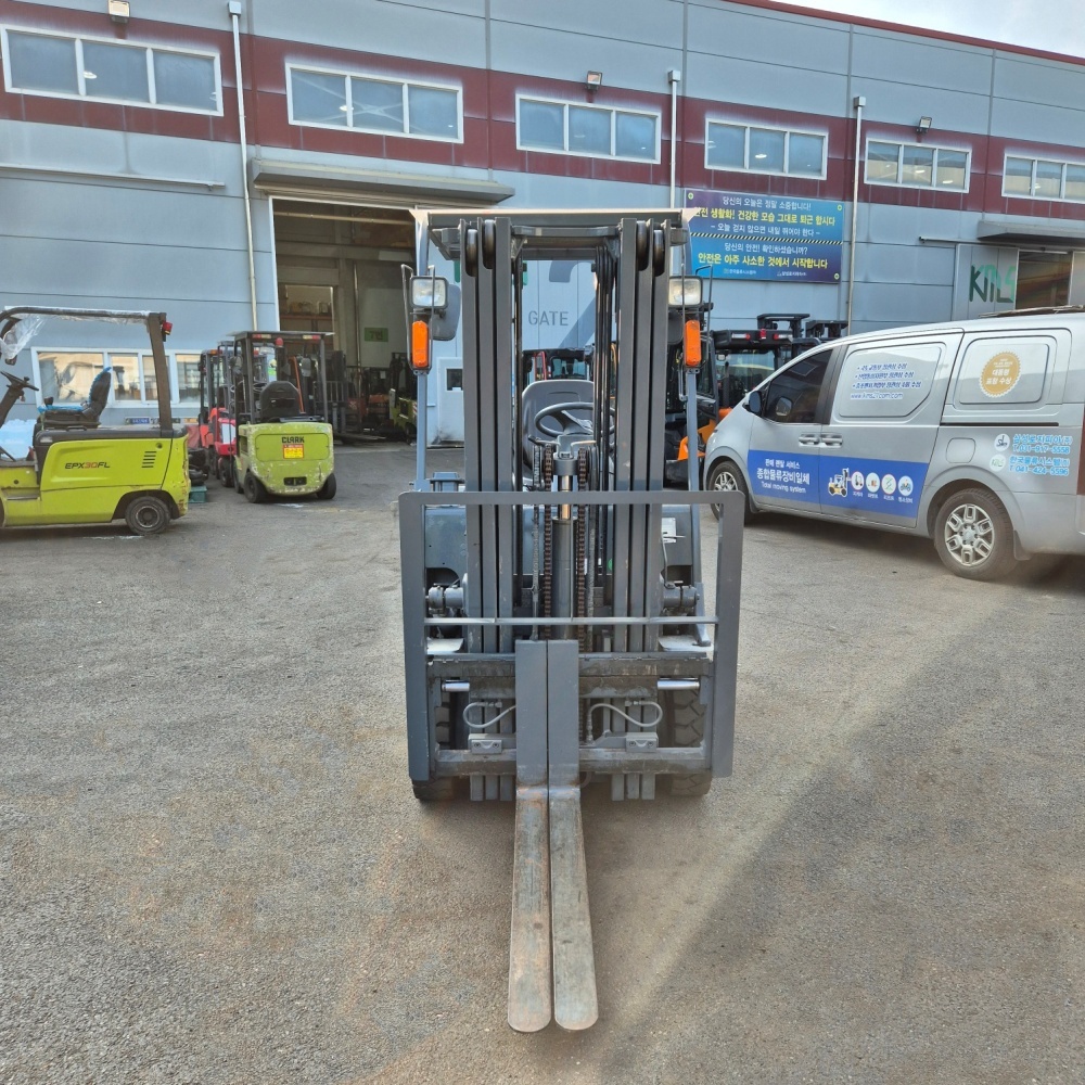 유니캐리어 전동 지게차 1.5톤 3단 4.3M S/S