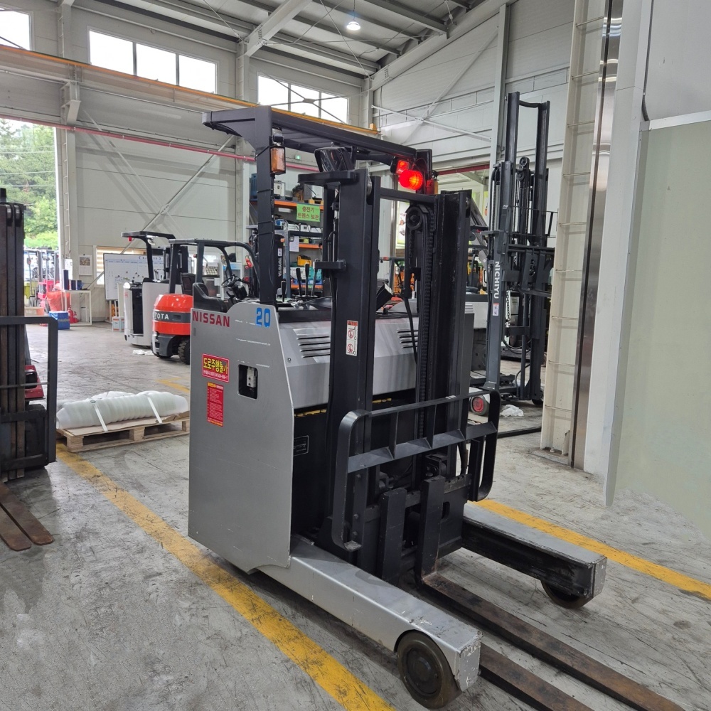 닛산 2톤 전동 지게차 입식 인체감지 설치